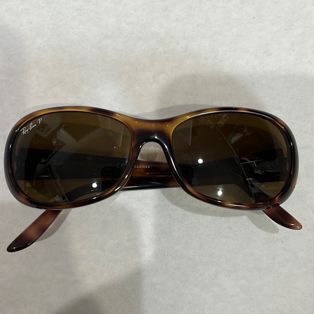 Ray ban sunglasses